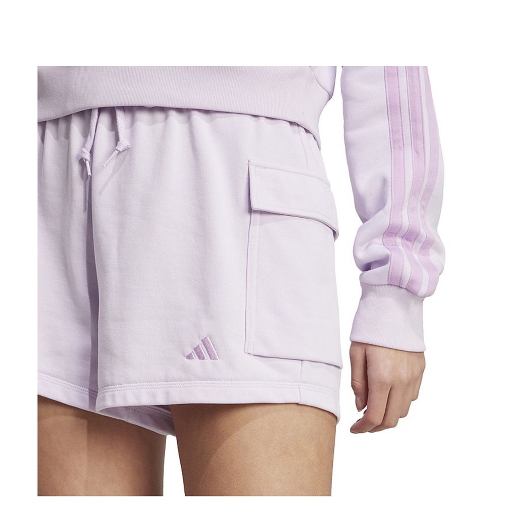 adidas Essentials Small Logo Terry Sportswear
Cargo Shorts